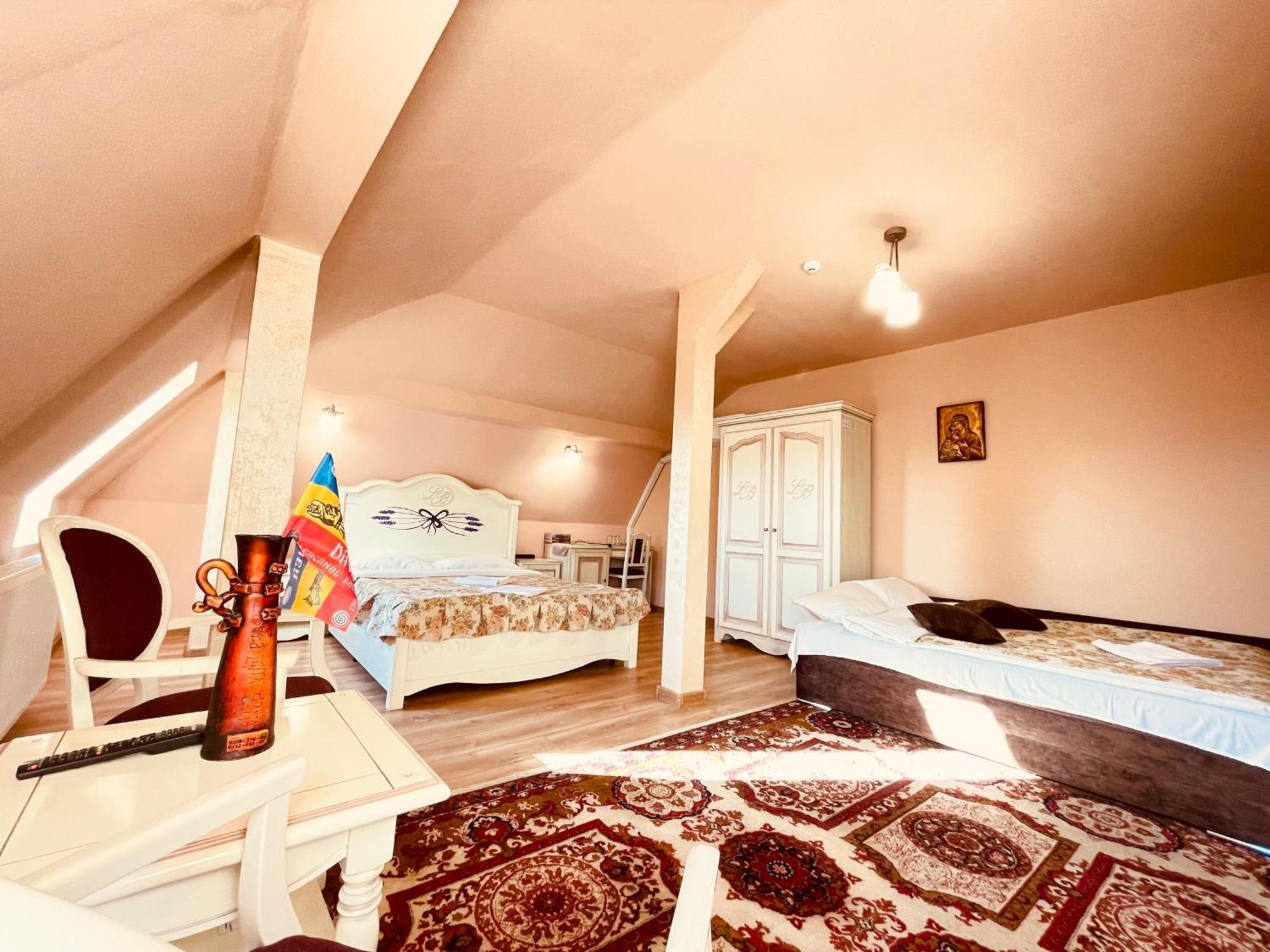 Leaganul Bucovinei Guest House Suceava Room photo