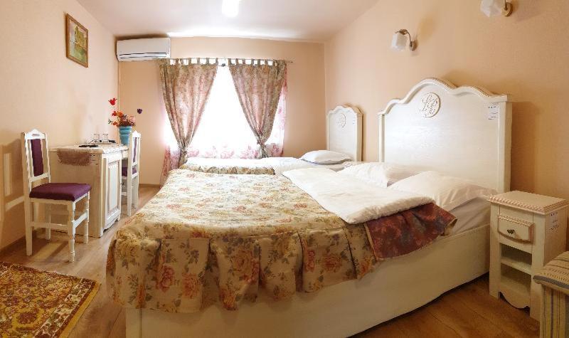 Leaganul Bucovinei Guest House Suceava Room photo